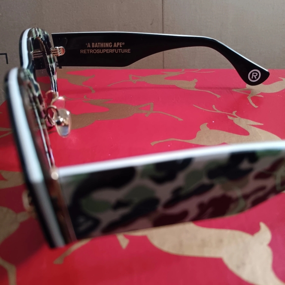 RETROSUPERFUTURE A BATHING APE CAMO UNISEX SUNGLASSES - Picture 7 of 16